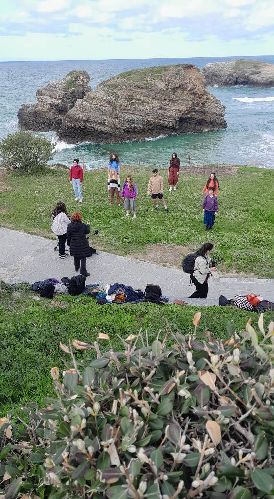 LYRIQAS photo 8